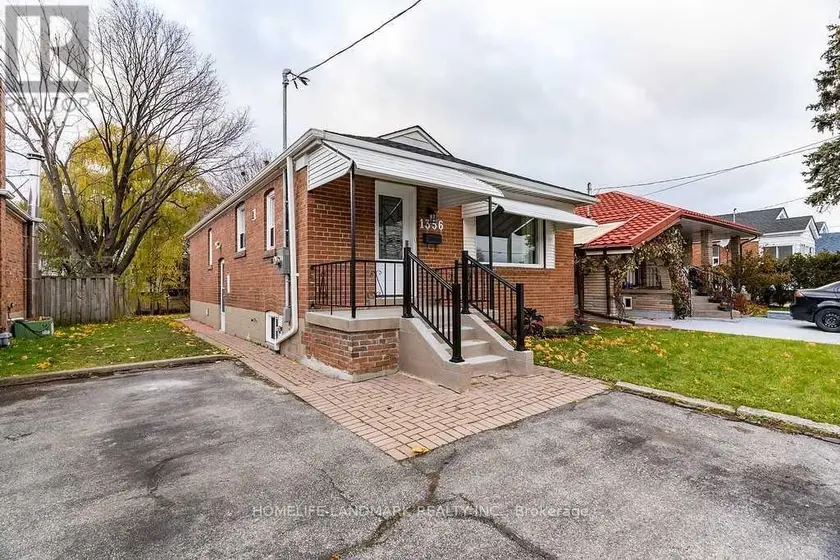 Detached at 1356 WARDEN AVENUE, Toronto