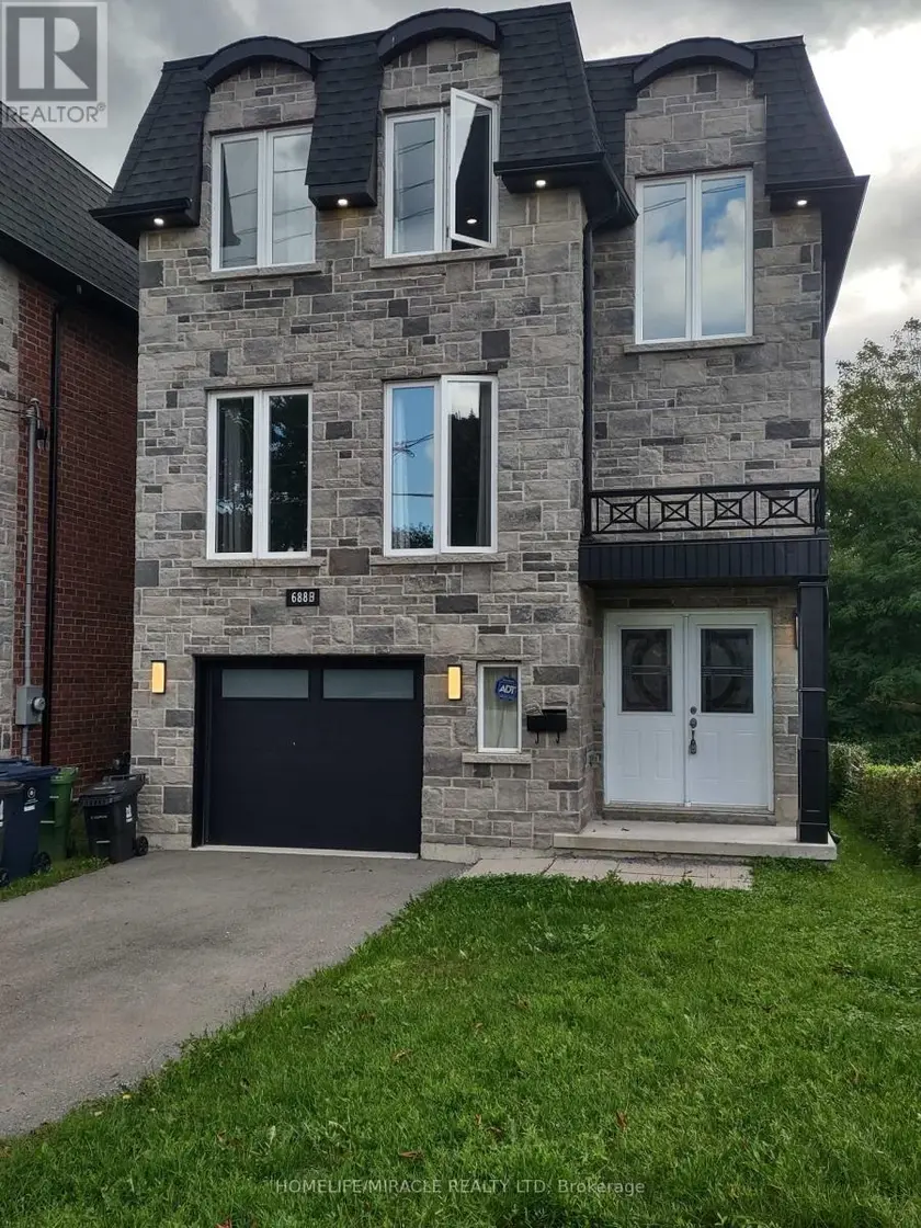 Detached at 688B MIDLAND AVENUE, Toronto