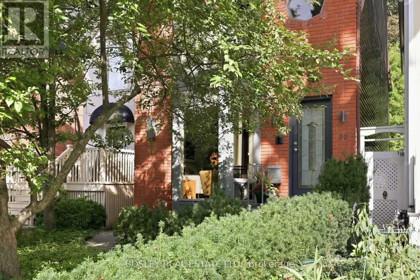 Detached at 22 CAVELL AVENUE, Toronto