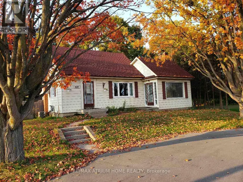 Detached at 1680 VICTORIA STREET WEST STREET, Whitby
