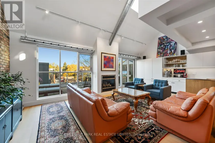Apartment at 304 - 1852 QUEEN STREET E, Toronto
