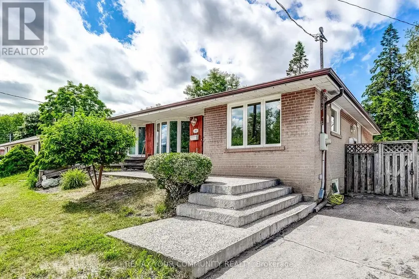 Semi-Detached/Link at 53 GLORY CRESCENT, Toronto