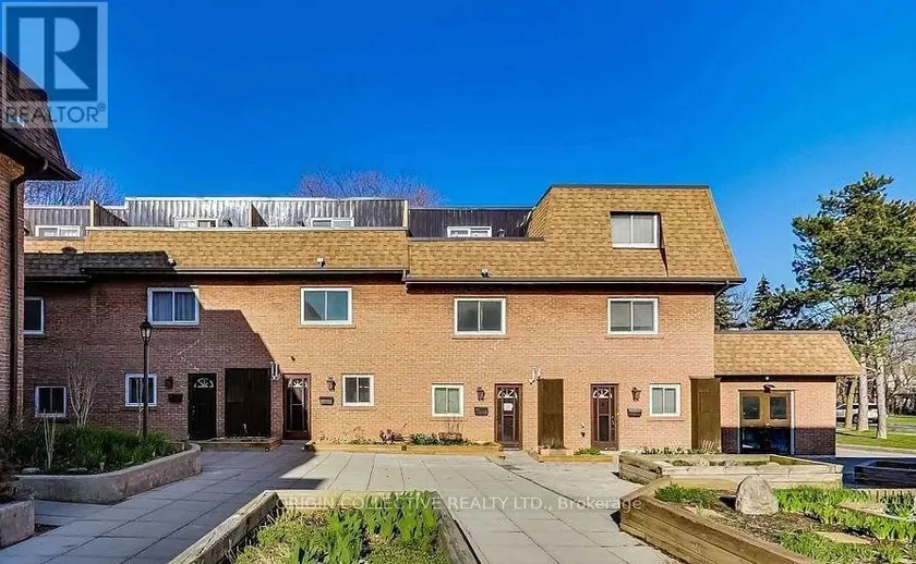 Townhouse at 20 HAINFORD ST #19, Toronto