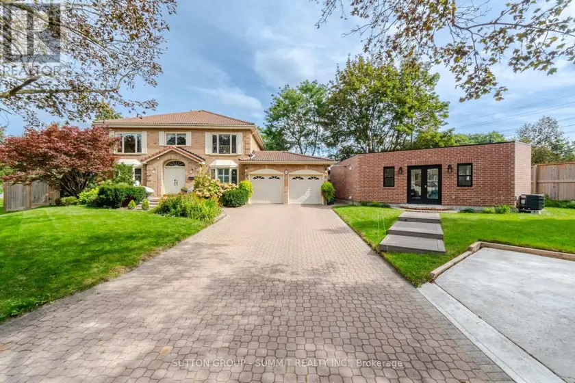 Detached at 36 INGLENOOK COURT, Whitby