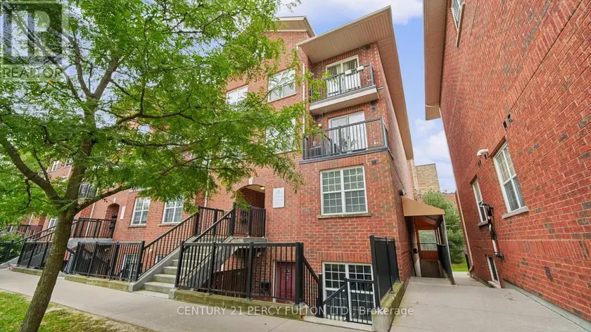 Townhouse at 101 - 45 STRANGFORD LANE, Toronto