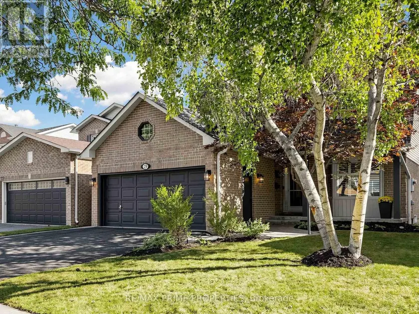 Detached at 29 REDMOND DRIVE, Ajax