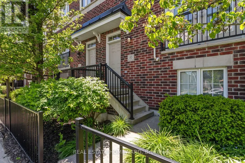Townhouse at 10 - 571 LONGWORTH AVENUE E, Clarington