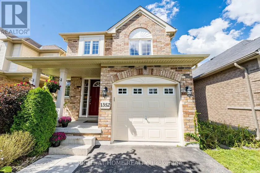 Detached at 1352 WADEBRIDGE CRESCENT, Oshawa