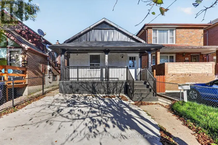 Detached at 47 LAUREL AVENUE, Toronto