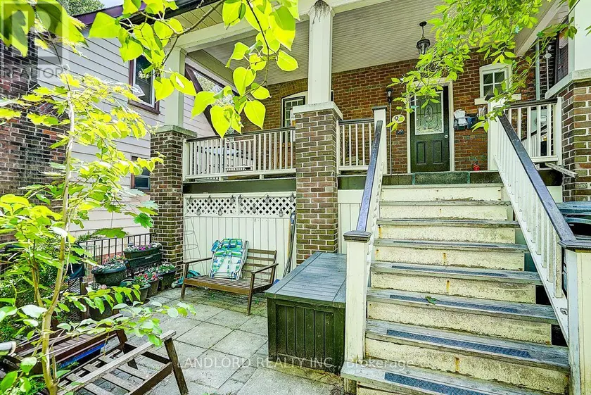 Detached at 3 - 92 NEVILLE PARK BOULEVARD, Toronto