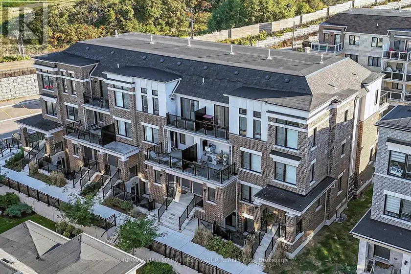 Townhouse at 25 - 12 LOOKOUT DRIVE, Clarington