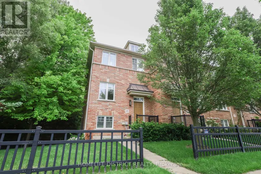 Townhouse at 495 MEARNS AVENUE, Clarington