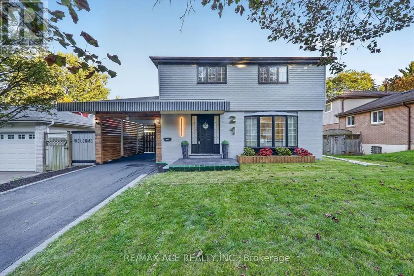 Detached at 21 SIR RAYMOND DRIVE, Toronto