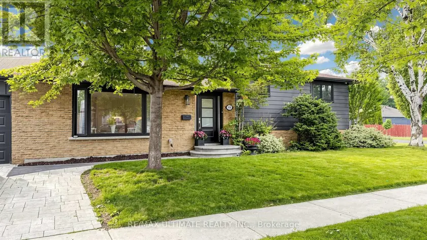 Detached at 112 CORONATION DRIVE, Toronto