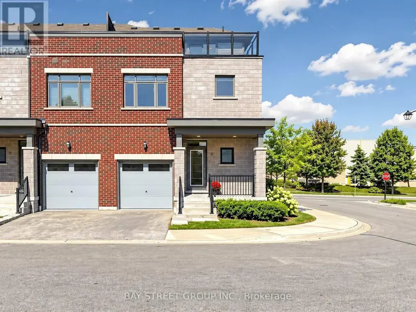 Townhouse at 2 LONGSHORE WAY, Whitby