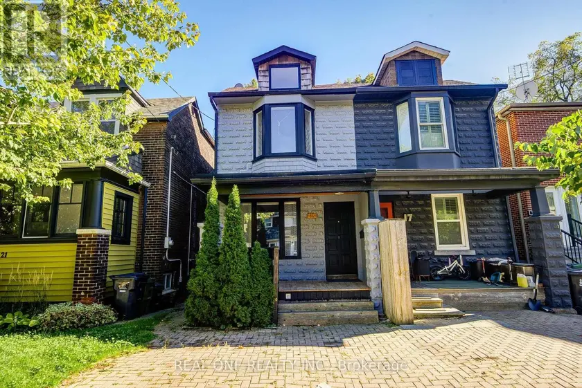 Semi-Detached/Link at 19 BATTENBERG AVENUE, Toronto