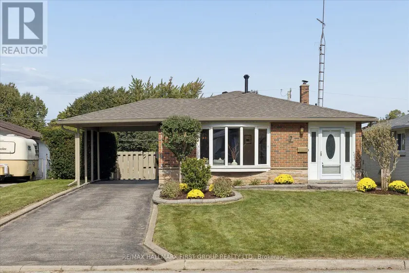 Detached at 7 ARCHER DRIVE, Ajax