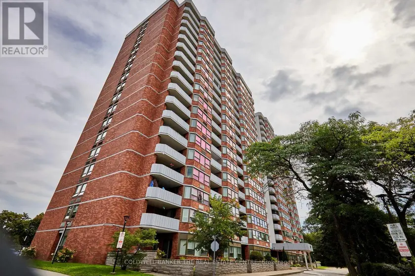 Apartment at 202 - 121 LING ROAD, Toronto