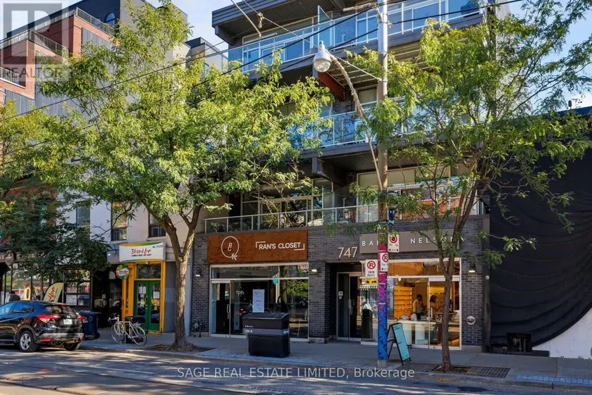Apartment at 401 - 747 QUEEN STREET E, Toronto