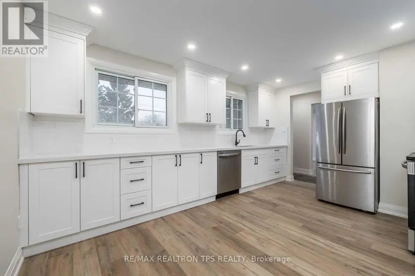 Detached at 634 ATHOL STREET E, Oshawa
