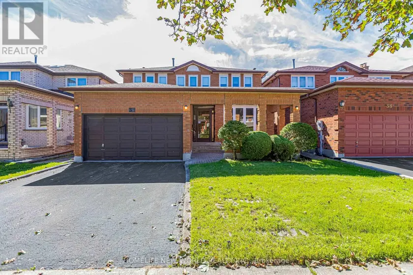 Detached at 36 PURCELL SQUARE, Toronto