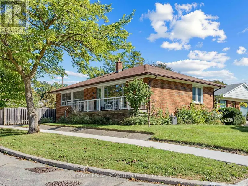 Detached at 47 BEACON ROAD, Toronto