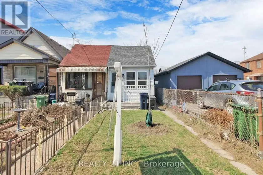 Semi-Detached/Link at 270 LINSMORE CRESCENT, Toronto