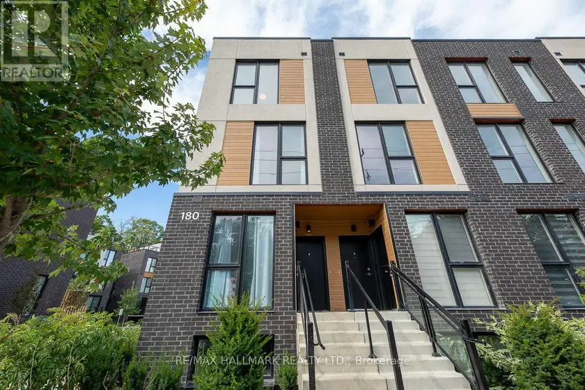 Townhouse at 2 - 180 CLONMORE DRIVE, Toronto