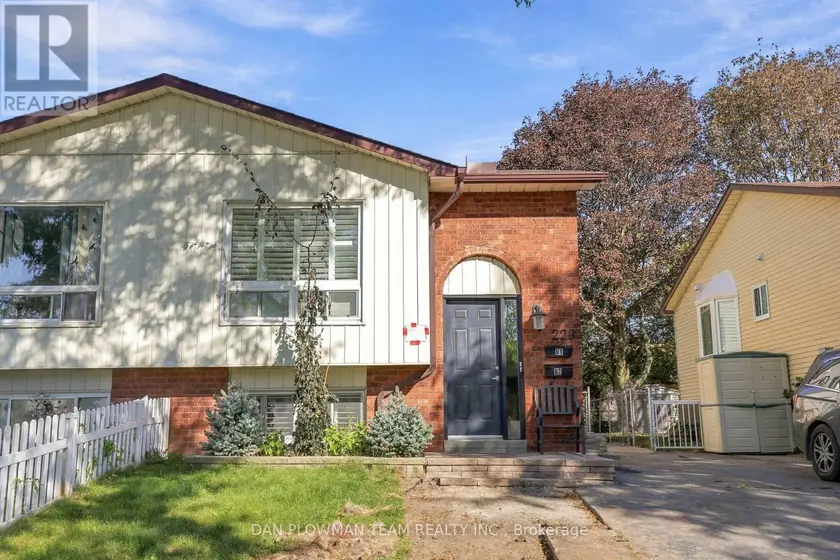 Semi-Detached/Link at 228 MEDINA COURT, Oshawa