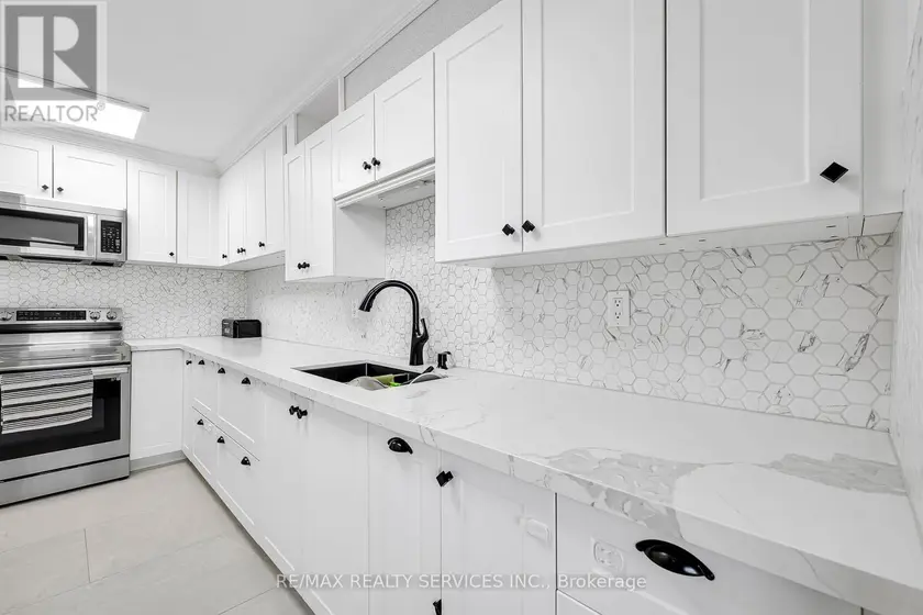 Apartment at 1701 - 180 MARKHAM ROAD, Toronto