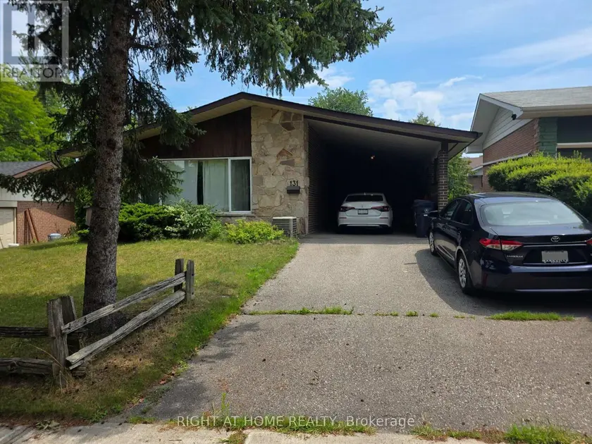 Detached at LOWER - 131 THICKETWOOD DRIVE, Toronto