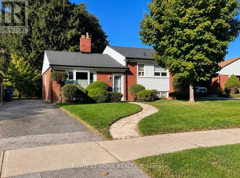 Detached at 223 ELLENDALE DRIVE, Toronto