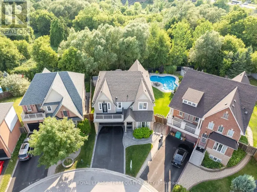Detached at ROOM 1 - 55 RUSHBROOKE WAY, Ajax