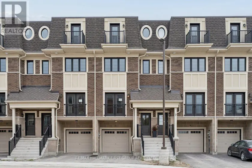 Townhouse at 11 MARRET LANE, Clarington