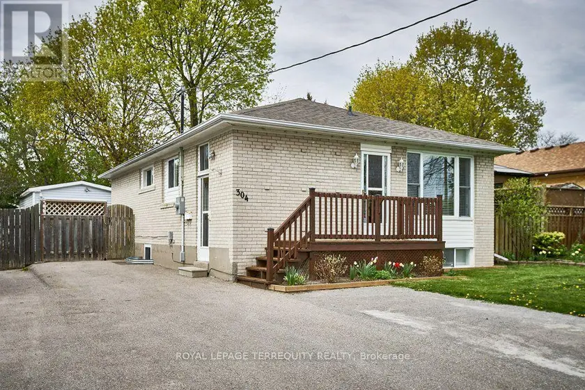 Detached at LOWER - 304 PALMERSTON AVENUE, Whitby