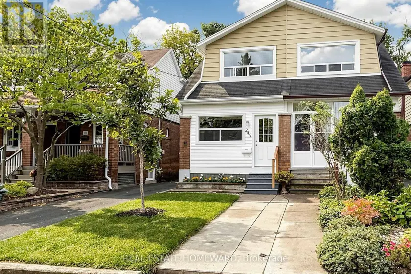 Semi-Detached/Link at 249 QUEENSDALE AVENUE, Toronto