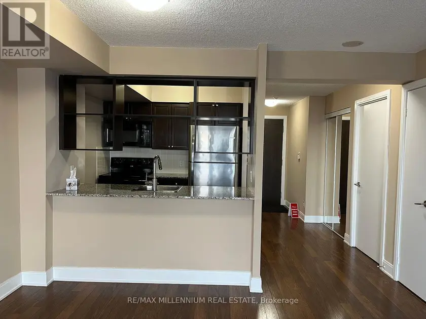 Apartment at 2621 - 135 VILLAGE GREEN SQUARE, Toronto