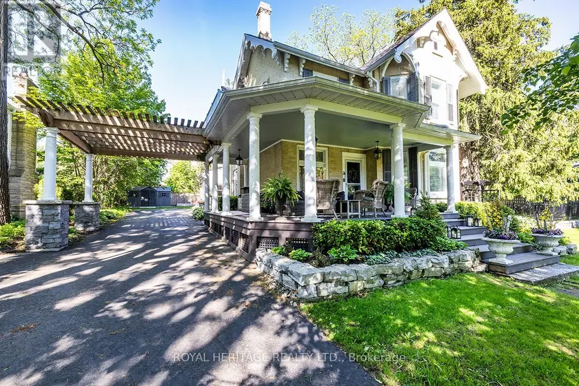 Detached at 220 COCHRANE STREET, Scugog