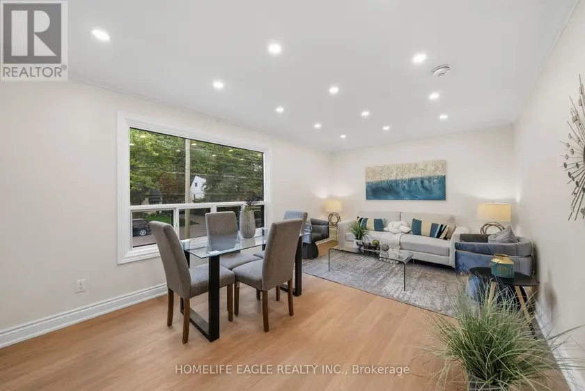 Detached at 82 SCARBOROUGH HEIGHTS BOULEVARD, Toronto