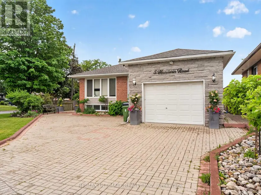Detached at 5 MANDARIN ROAD, Toronto