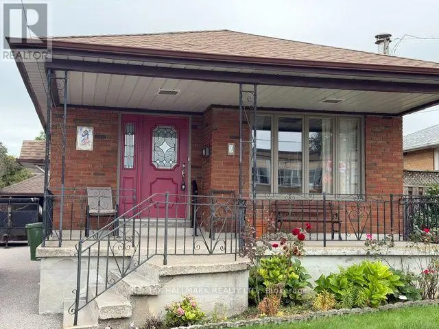 Detached at BASEMENT - 9 JAPONICA ROAD, Toronto