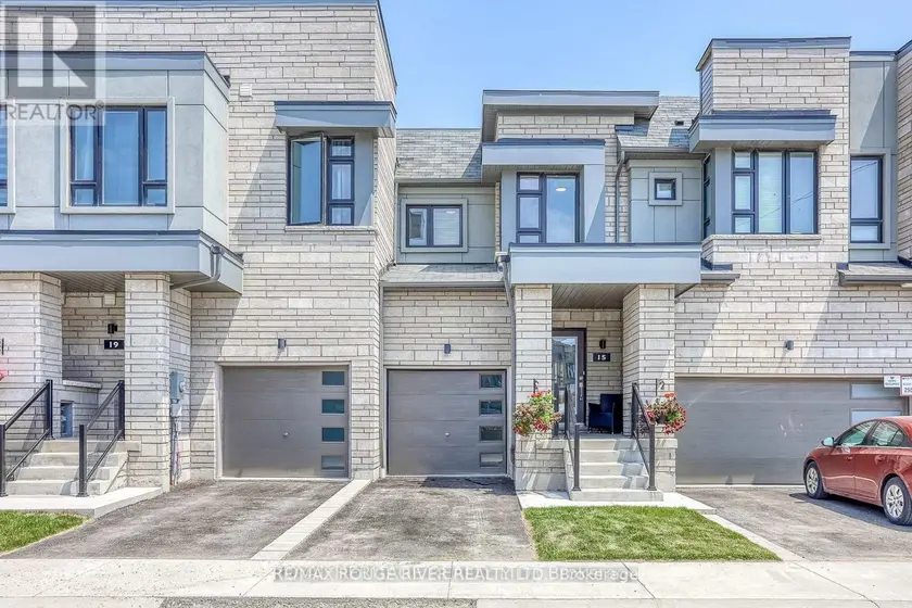 Townhouse at 19 CASPIAN SQUARE, Clarington