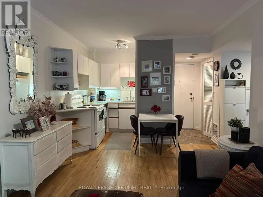Apartment at 002 - 60 KIPPENDAVIE AVENUE, Toronto