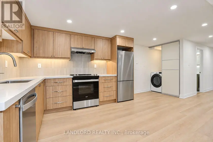 Detached at 4 - 92 NEVILLE PARK BOULEVARD, Toronto
