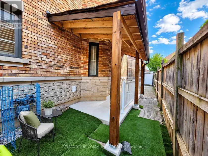 Detached at BSMT - 17 MORDEN CRESCENT, Ajax