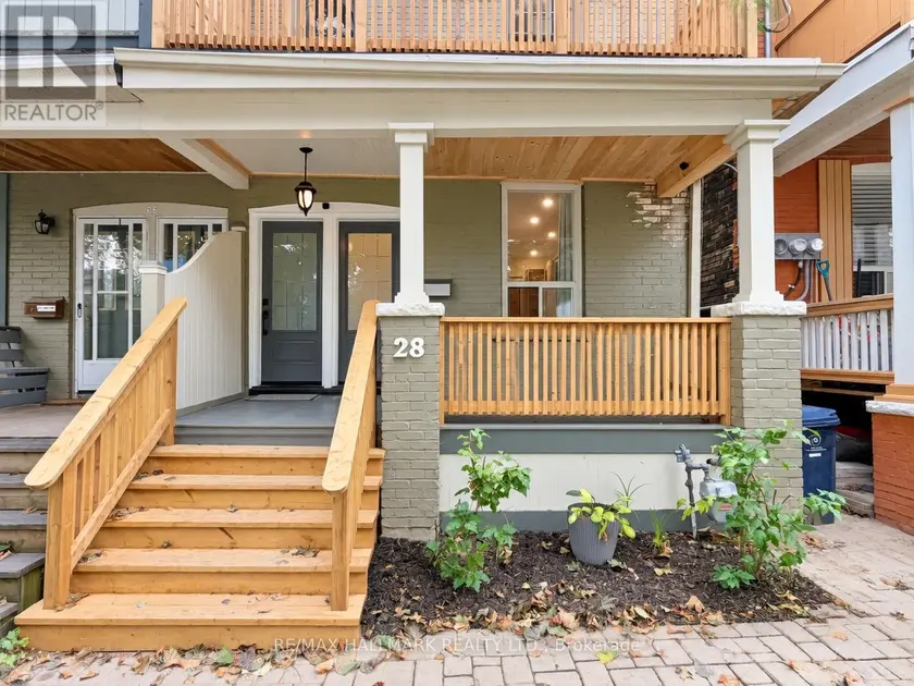 Semi-Detached/Link at 28 ASHDALE AVENUE, Toronto