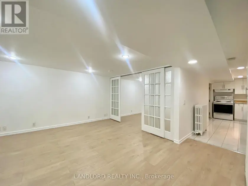 Multiplex at BSMT - 114 BELLEFAIR AVENUE, Toronto