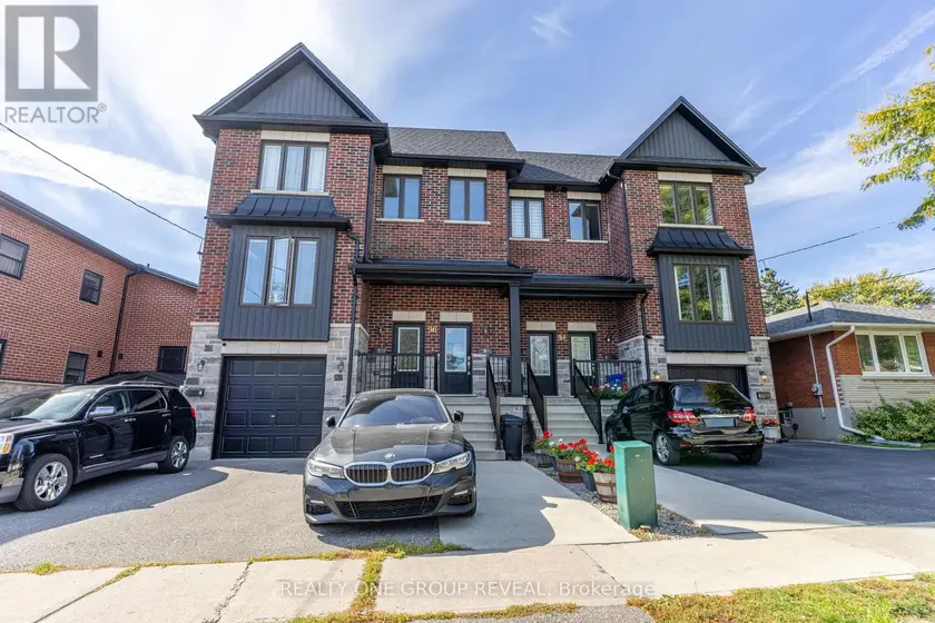 Semi-Detached/Link at 2 - 96 CROMWELL AVENUE, Oshawa