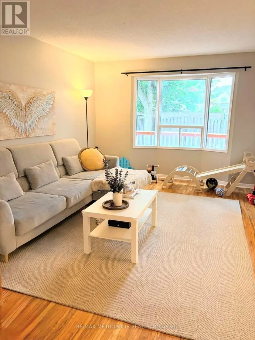 Detached at MAIN - 85 BARNES DRIVE, Ajax