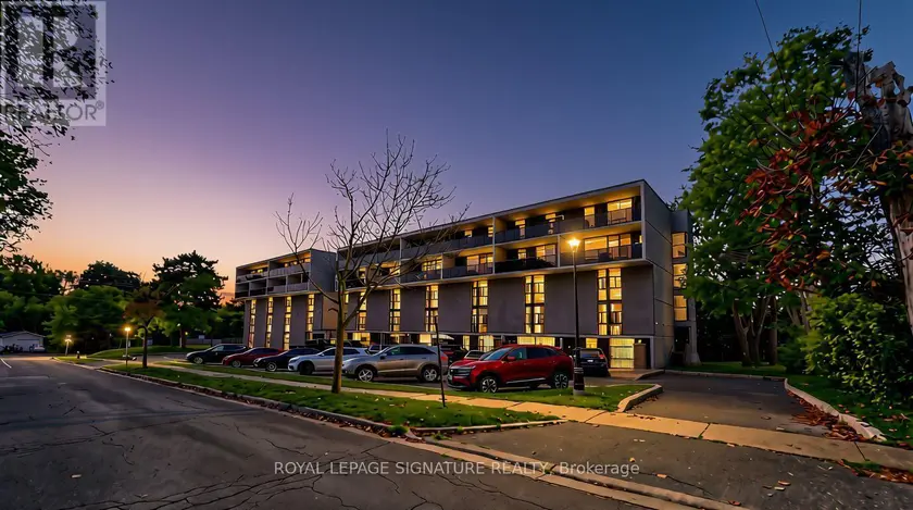 Apartment at 402 - 454 CENTRE STREET S, Oshawa